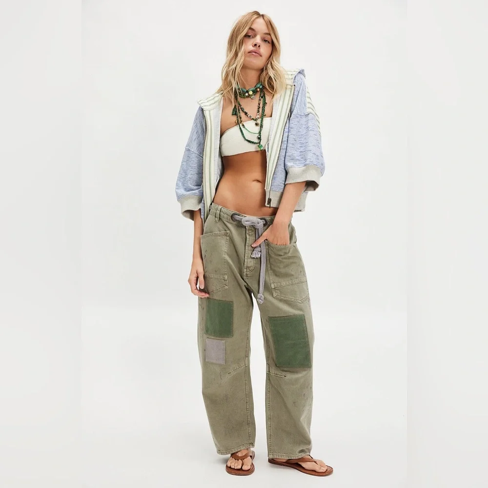 We The Free Moxie Pull-On Barrel Jeans in Army Sz 29 short - Picture 2 of 11